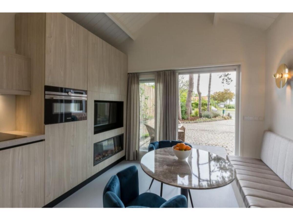 Luxury Holiday Home 250 Meters From The Beach Domburg Exteriör bild
