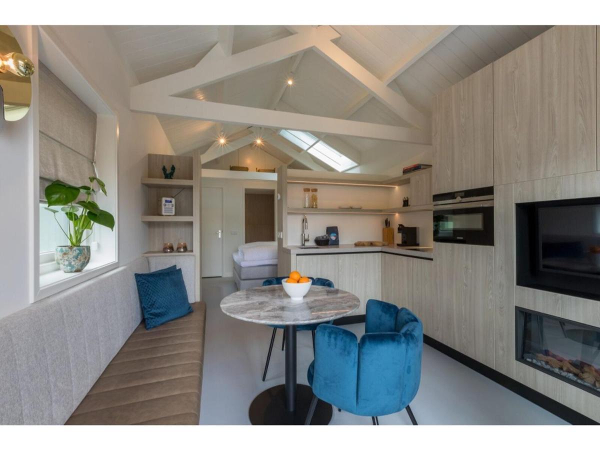 Luxury Holiday Home 250 Meters From The Beach Domburg Exteriör bild