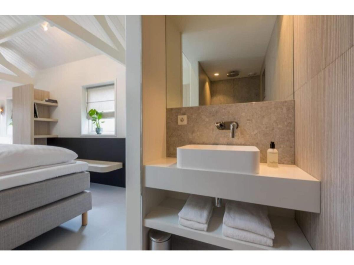 Luxury Holiday Home 250 Meters From The Beach Domburg Exteriör bild