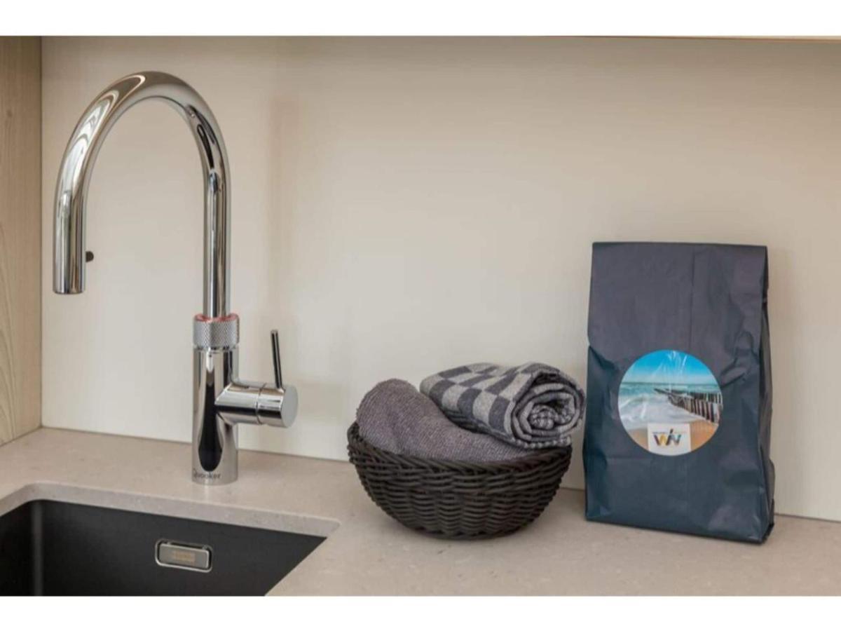 Luxury Holiday Home 250 Meters From The Beach Domburg Exteriör bild
